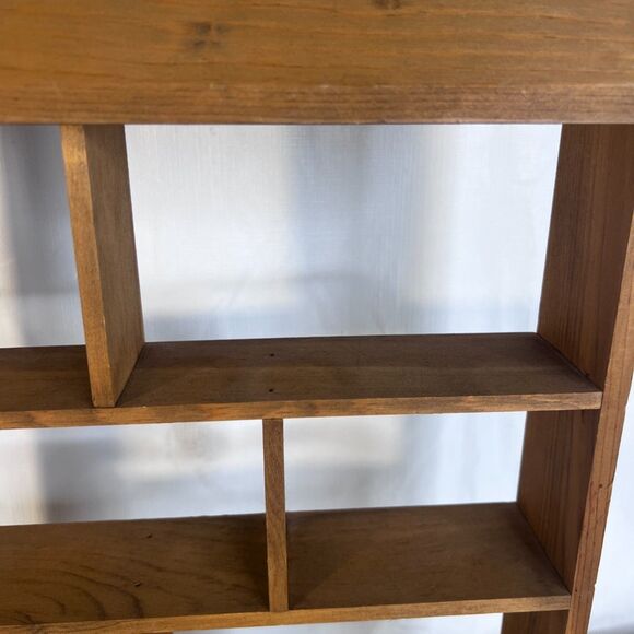 Vintage 1960s Wood Trinket Shelf House Shaped Wooden Knick Knack Smalls Display - Picture 6 of 9